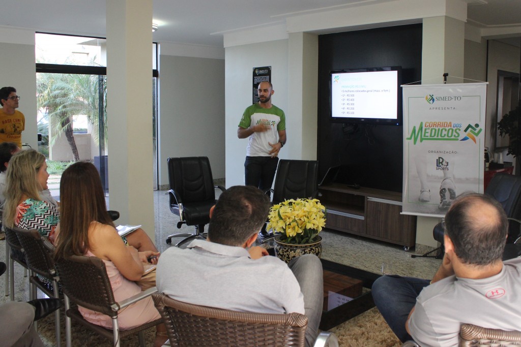 Rahuan Medeiros, da LR Sports, apresenta os detalhes técnicos da corrida